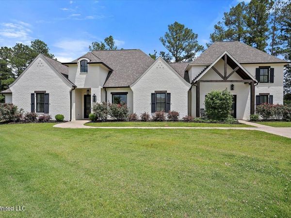 504 Ironwood Court, Madison, MS 39110