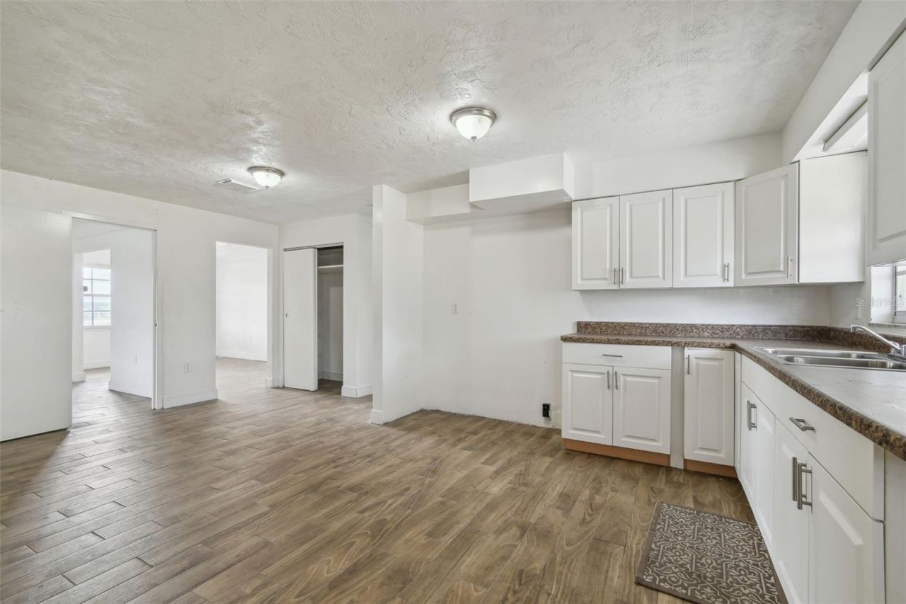 35331 State Road 54, Zephyrhills, FL 33541 Photo