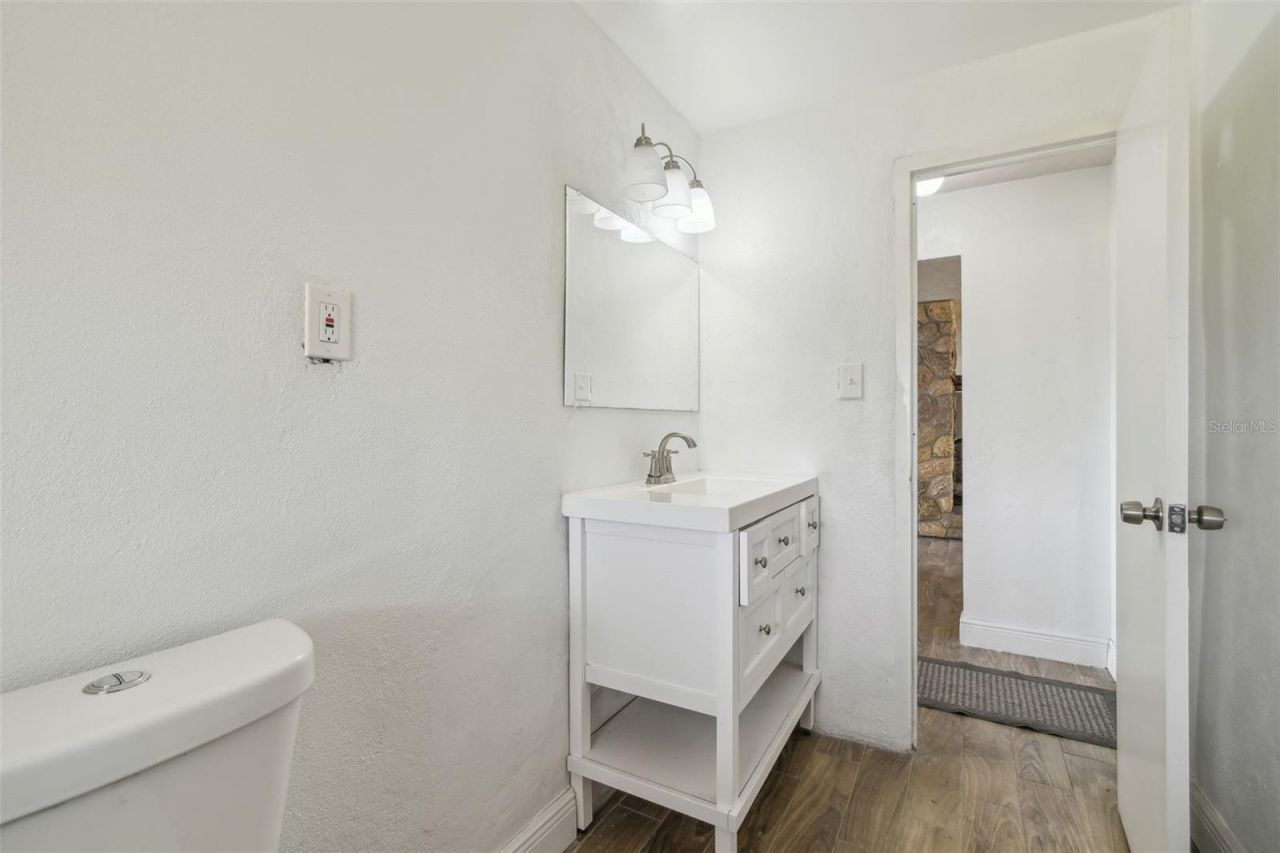 35331 State Road 54, Zephyrhills, FL 33541 Photo