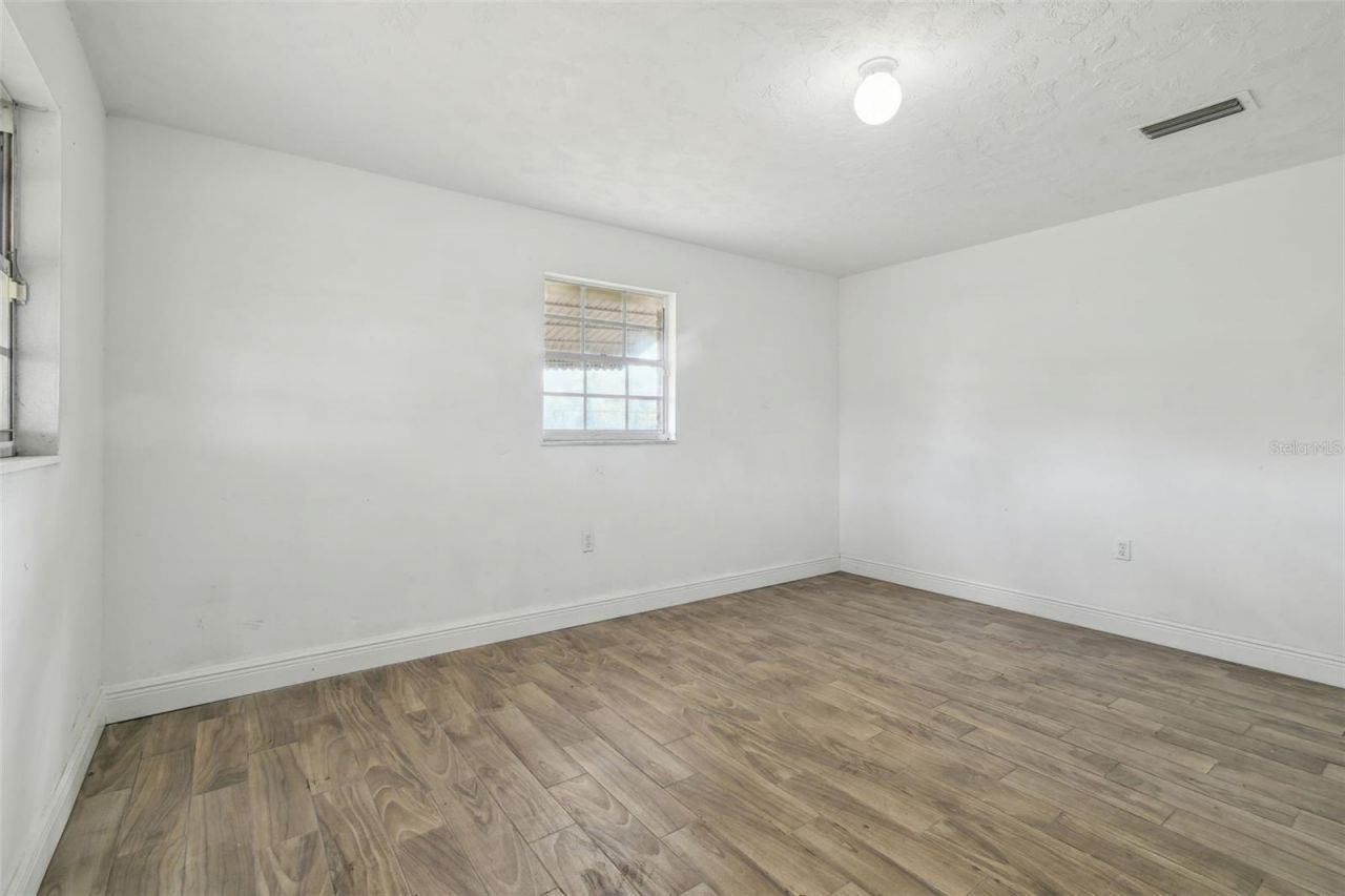 35331 State Road 54, Zephyrhills, FL 33541 Photo