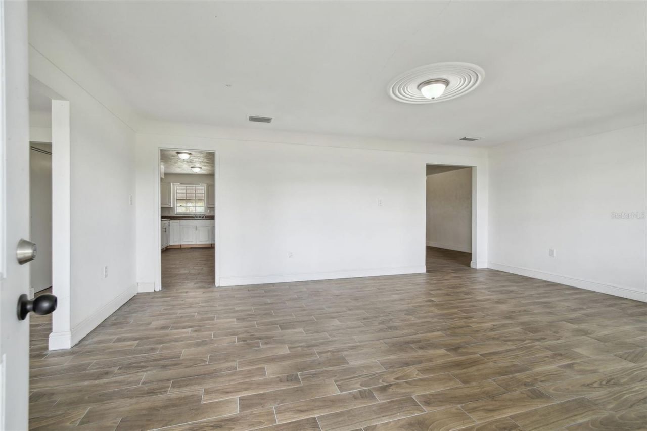 35331 State Road 54, Zephyrhills, FL 33541 Photo