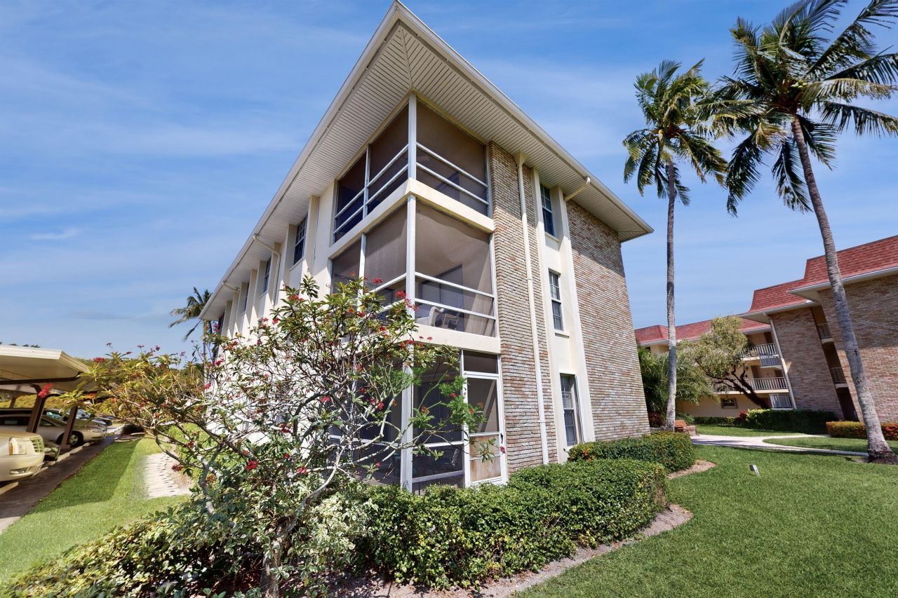 5540 Tamberlane Circle, Unit 121, Palm Beach Gardens, FL 33418 Photo