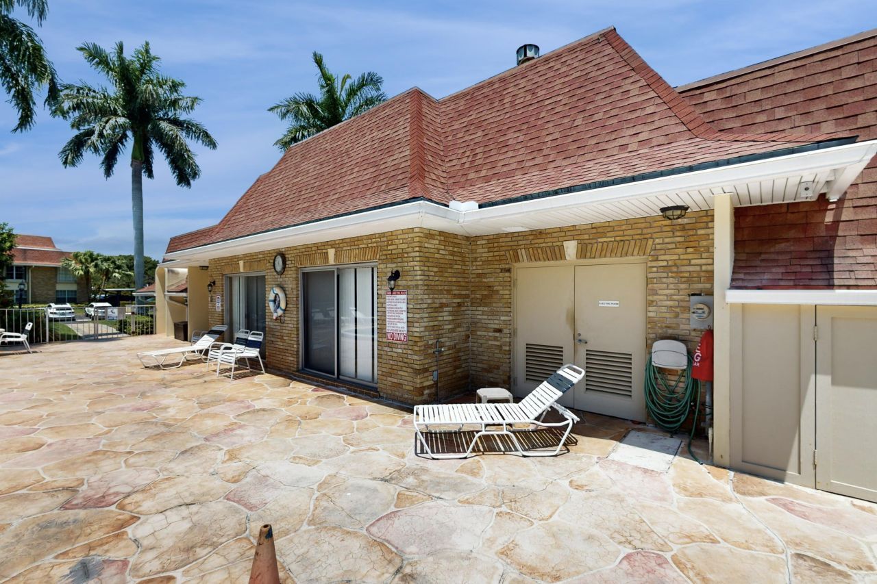 5540 Tamberlane Circle, Unit 121, Palm Beach Gardens, FL 33418 Photo