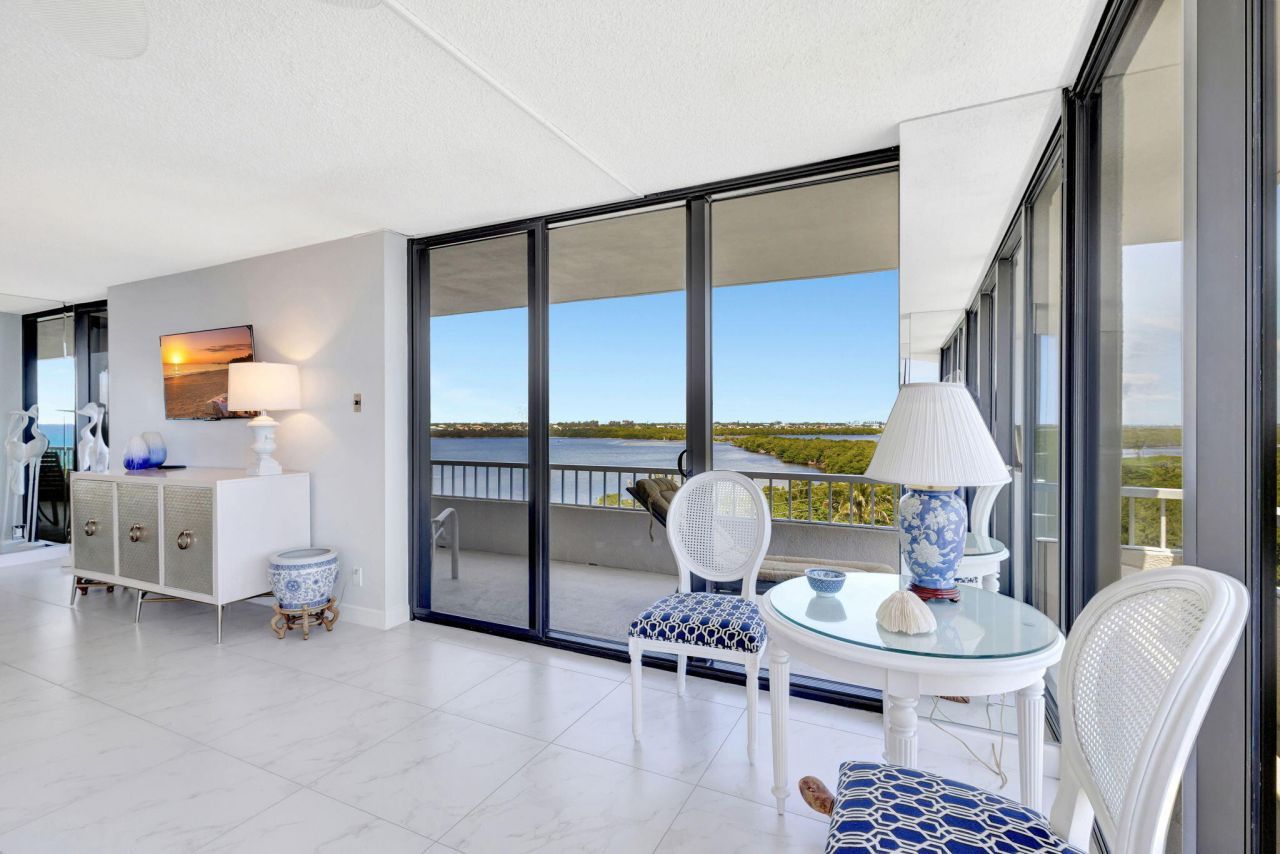 5550 N Ocean Drive, Unit 7-C, Singer Island, FL 33404 Photo