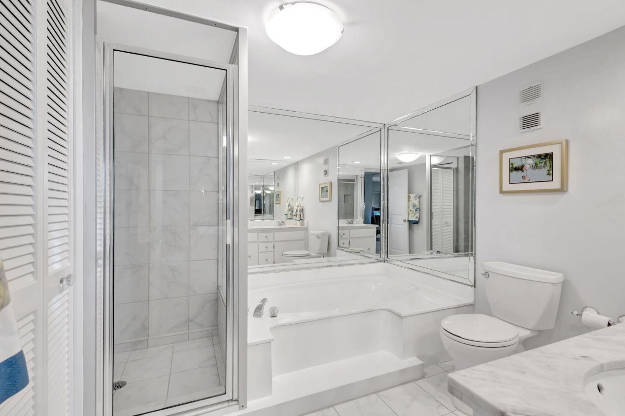 5550 N Ocean Drive, Unit 7-C, Singer Island, FL 33404 Photo