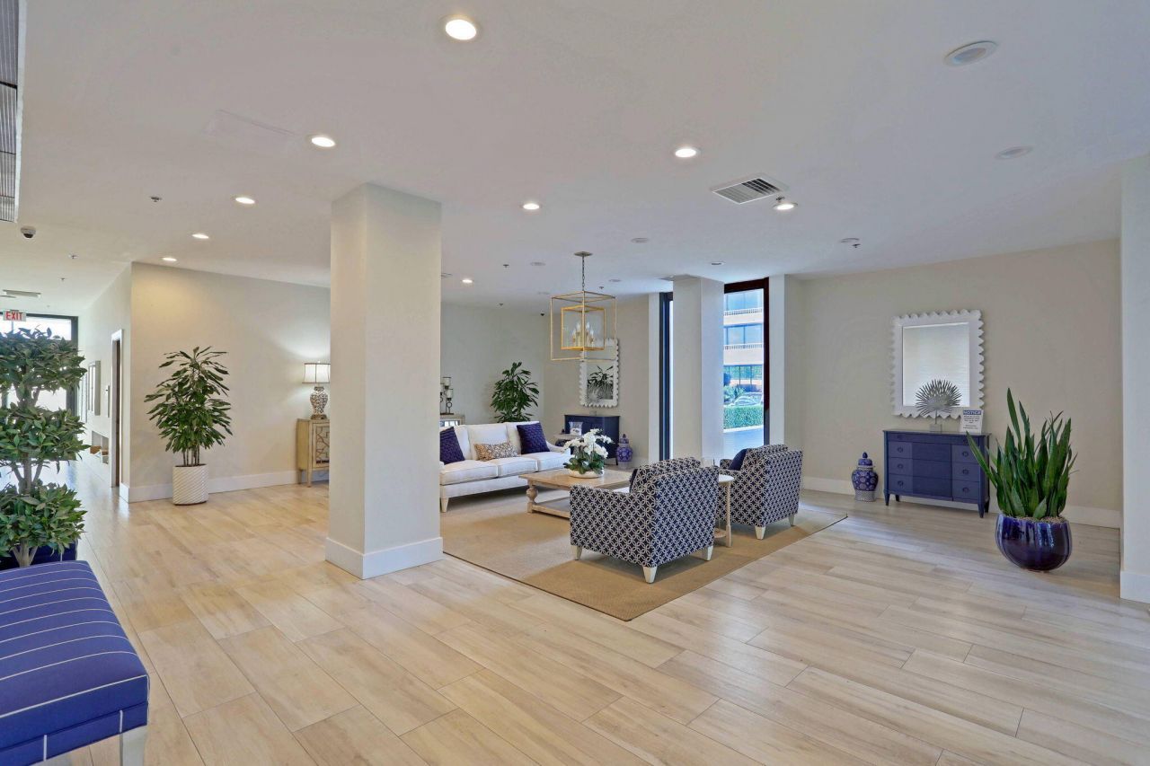 5550 N Ocean Drive, Unit 7-C, Singer Island, FL 33404 Photo