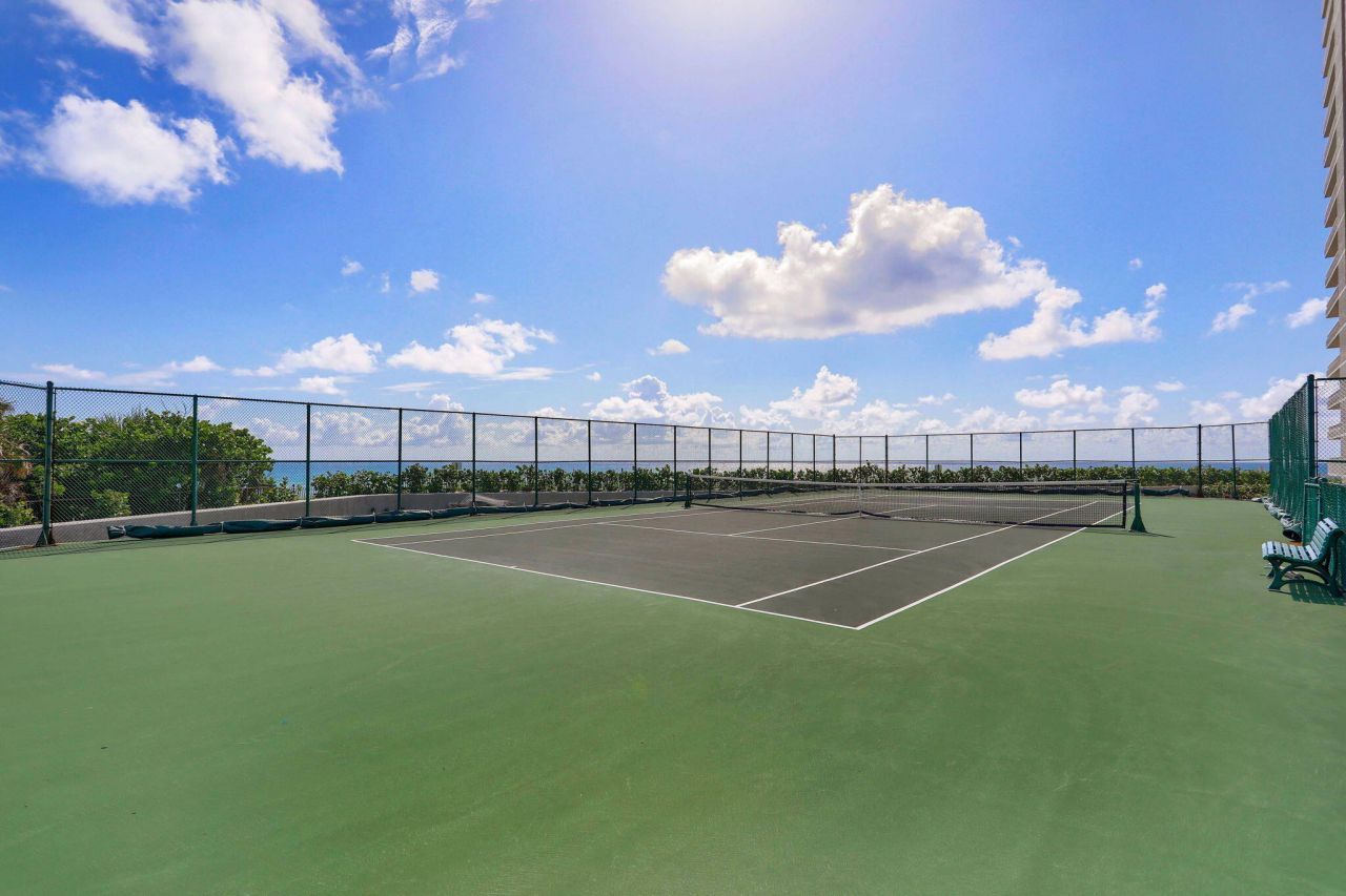 5550 N Ocean Drive, Unit 7-C, Singer Island, FL 33404 Photo