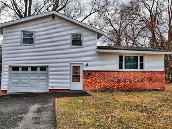 17 Bogardus Ave, Catskill, NY 12414