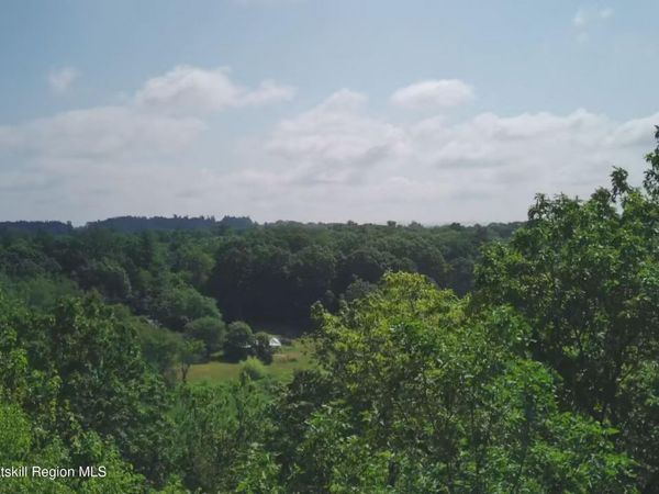 2227 County Route 21, Kinderhook, NY 12106