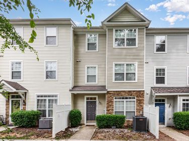 1220 Canyon Rock Court, Unit 107, Raleigh, NC 27610