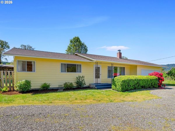 46870 LYONS MILL CITY DR, Lyons, OR 97358