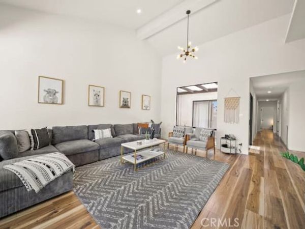 182 Gran Via, Palm Desert, CA 92260