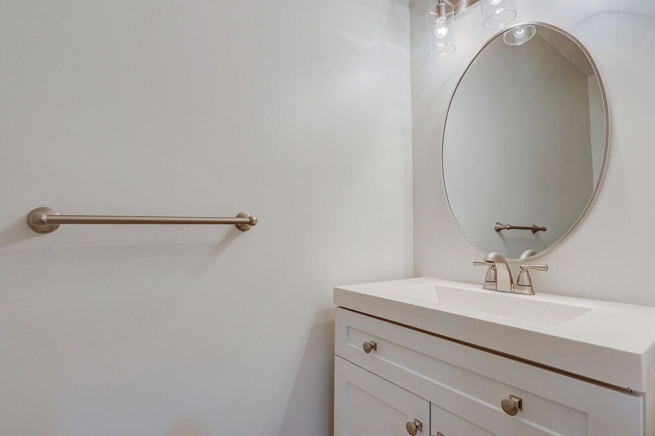 6148 SE Georgetown Place, Unit 805, Hobe Sound, FL 33455 Photo