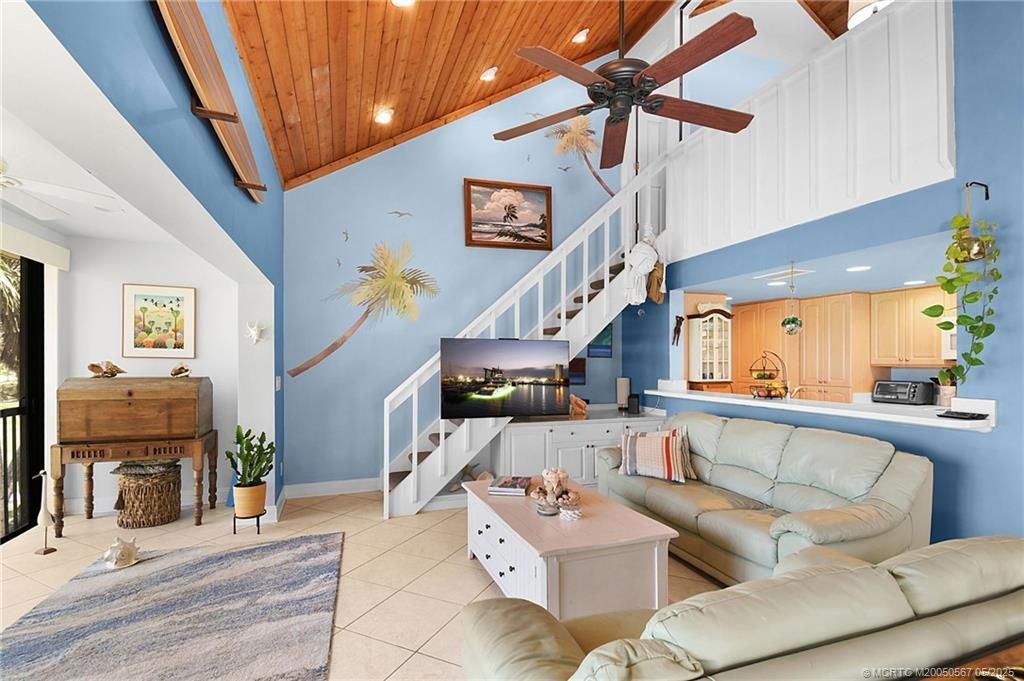 324 NE Golfview Circle, Unit 324, Stuart, FL 34996 Photo