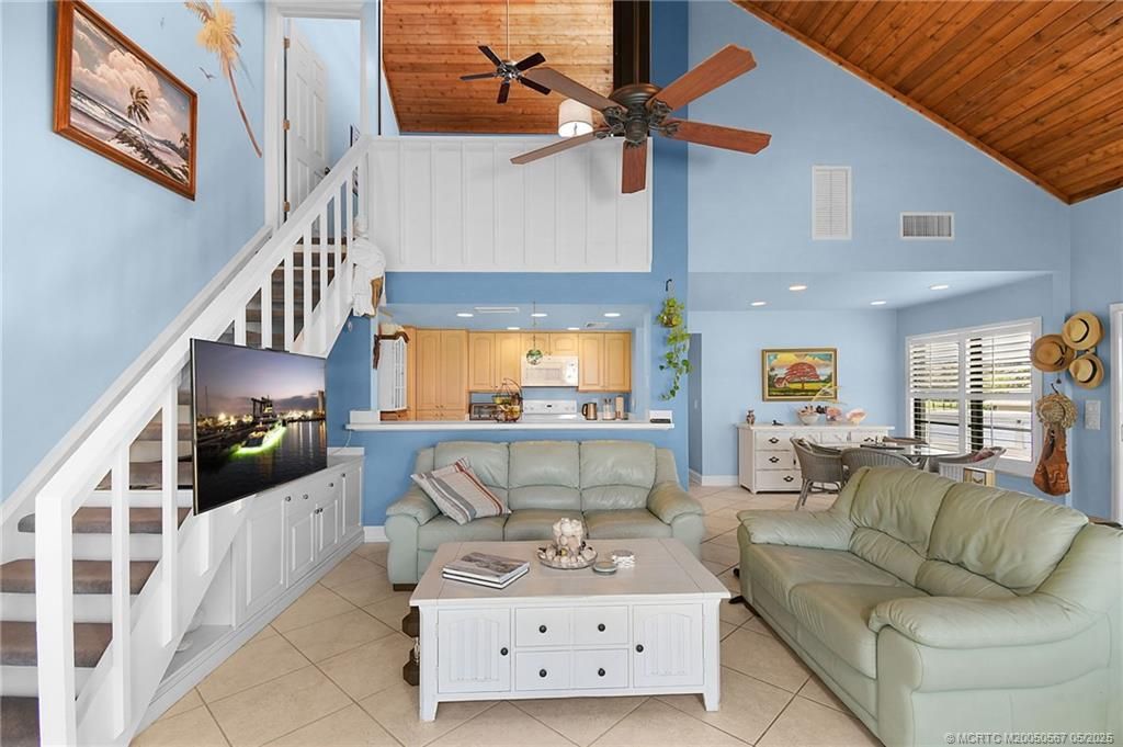324 NE Golfview Circle, Unit 324, Stuart, FL 34996 Photo