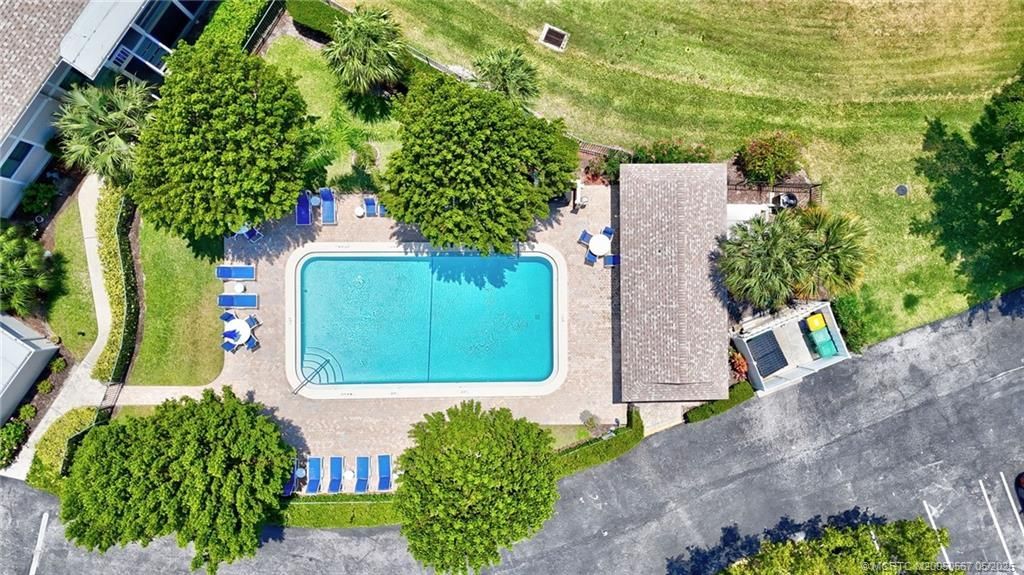 324 NE Golfview Circle, Unit 324, Stuart, FL 34996 Photo