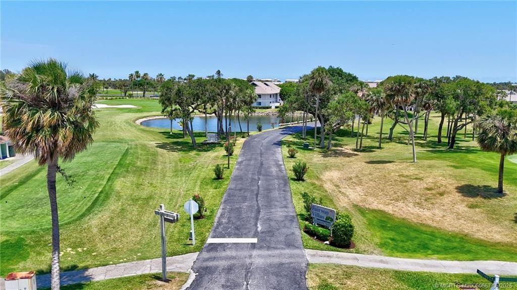 324 NE Golfview Circle, Unit 324, Stuart, FL 34996 Photo