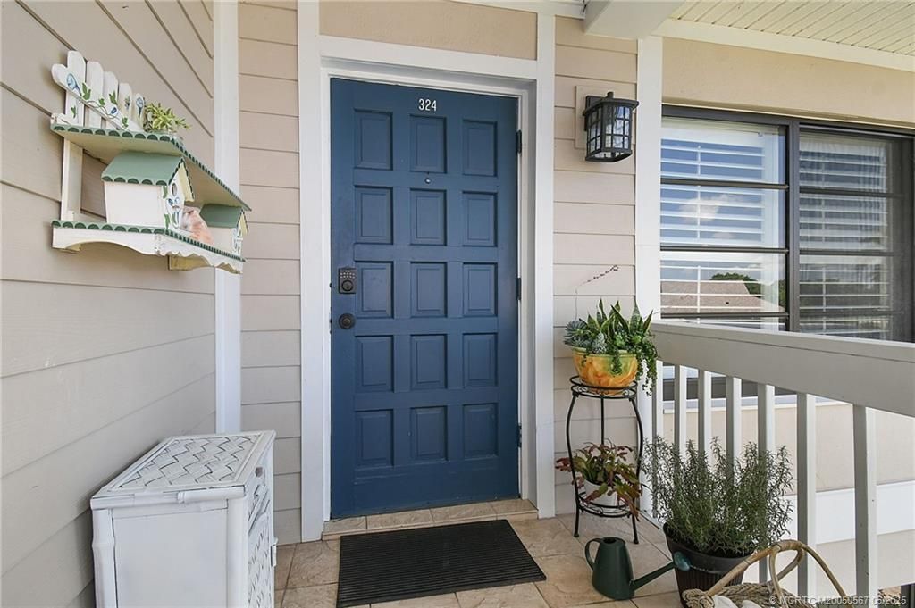 324 NE Golfview Circle, Unit 324, Stuart, FL 34996 Photo