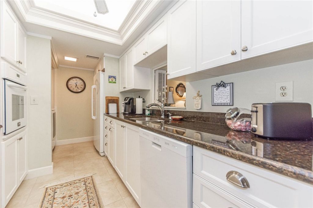 5151 Highway A1a, Unit 305, Indian River Shores, FL 32963 Photo
