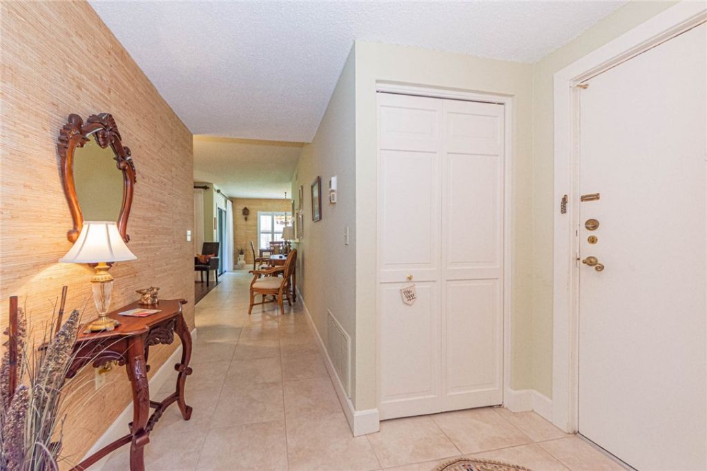 5151 Highway A1a, Unit 305, Indian River Shores, FL 32963 Photo