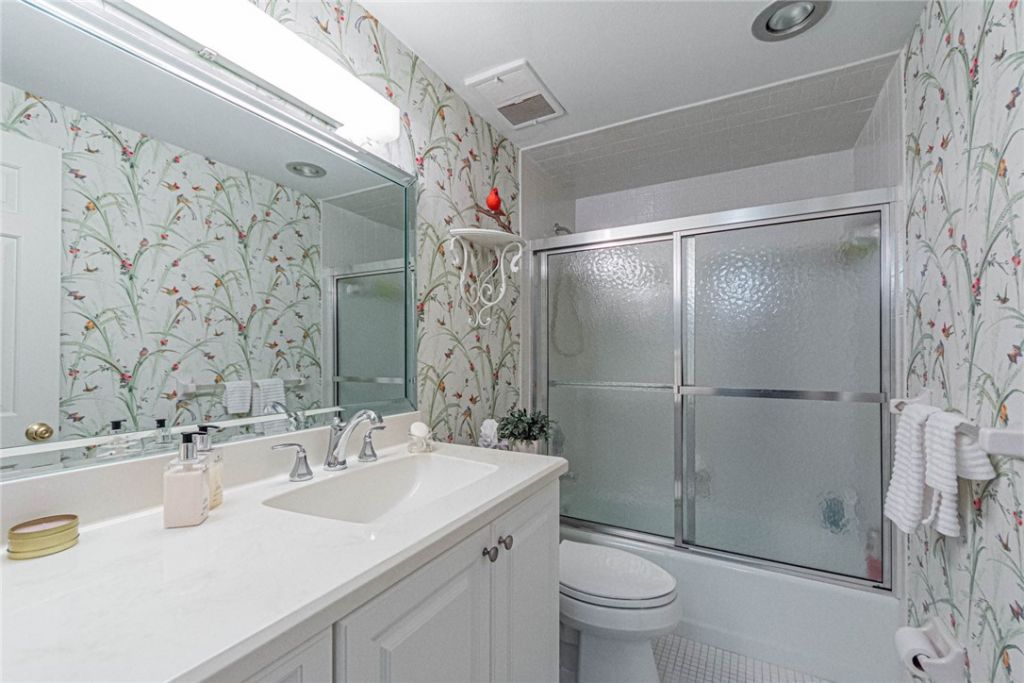5151 Highway A1a, Unit 305, Indian River Shores, FL 32963 Photo