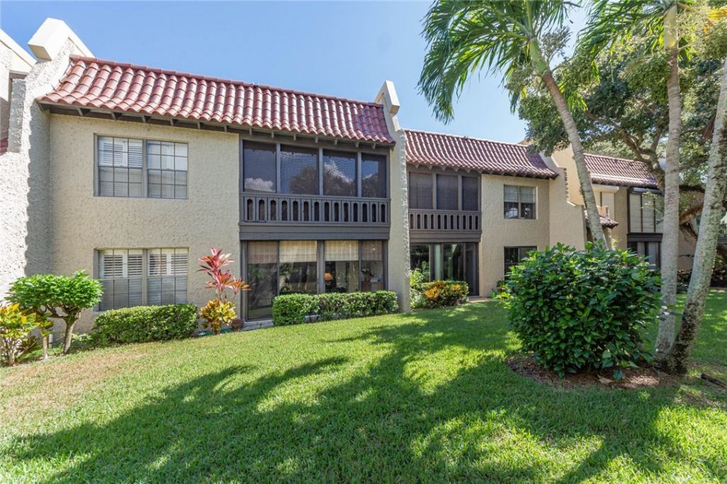 5151 Highway A1a, Unit 305, Indian River Shores, FL 32963 Photo