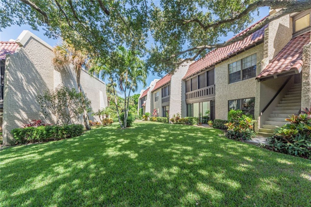 5151 Highway A1a, Unit 305, Indian River Shores, FL 32963 Photo