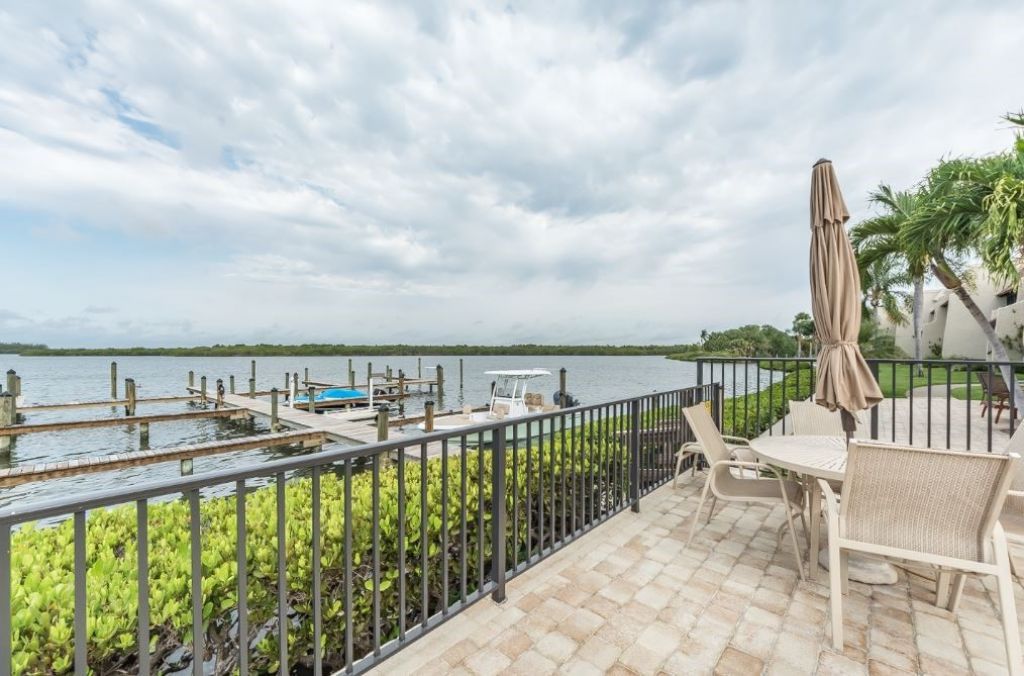 5151 Highway A1a, Unit 305, Indian River Shores, FL 32963 Photo
