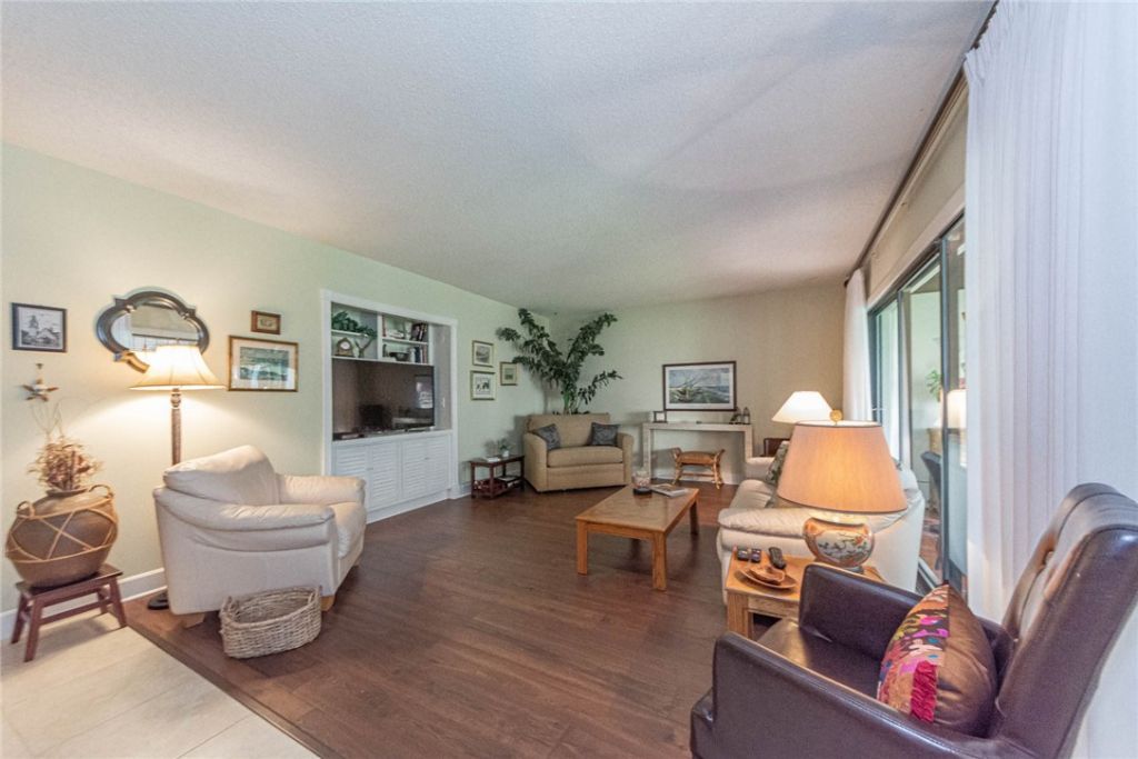 5151 Highway A1a, Unit 305, Indian River Shores, FL 32963 Photo