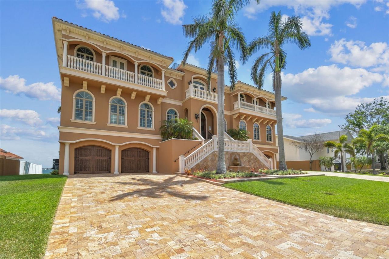 5810 Mariner Street, Tampa, FL 33609 Photo