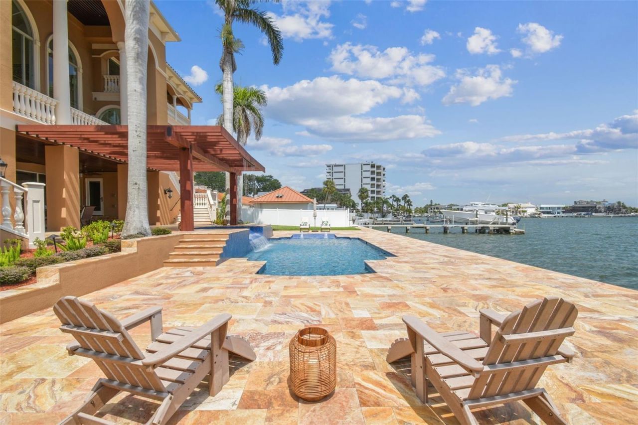 5810 Mariner Street, Tampa, FL 33609 Photo