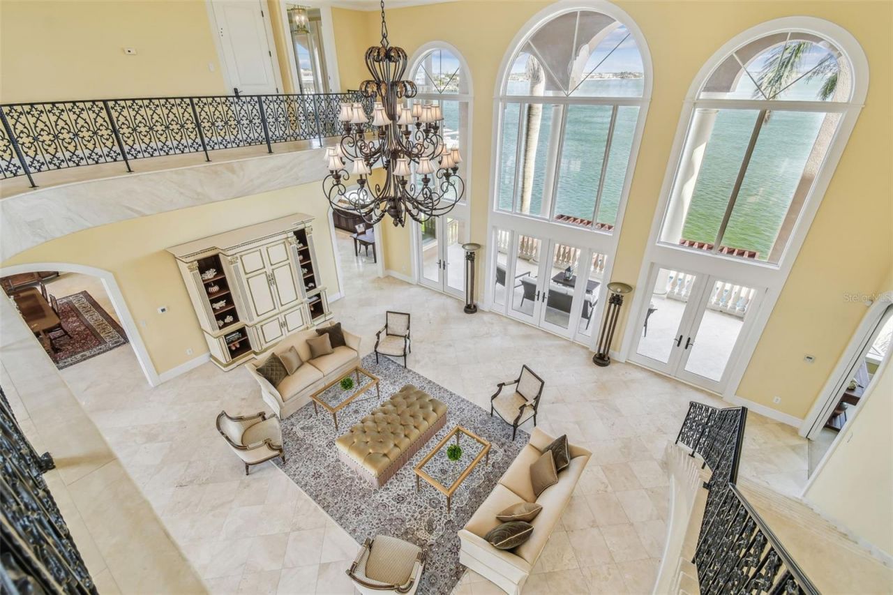 5810 Mariner Street, Tampa, FL 33609 Photo