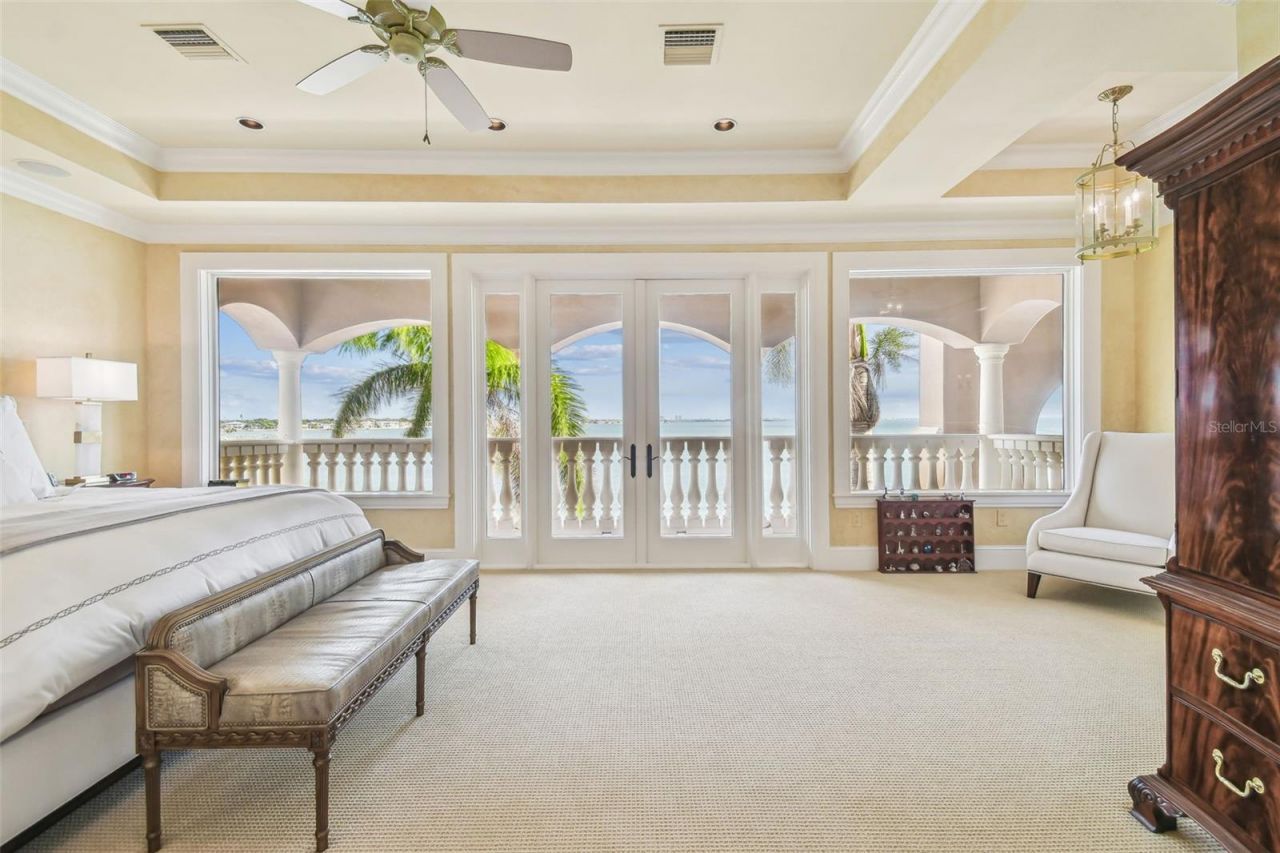 5810 Mariner Street, Tampa, FL 33609 Photo