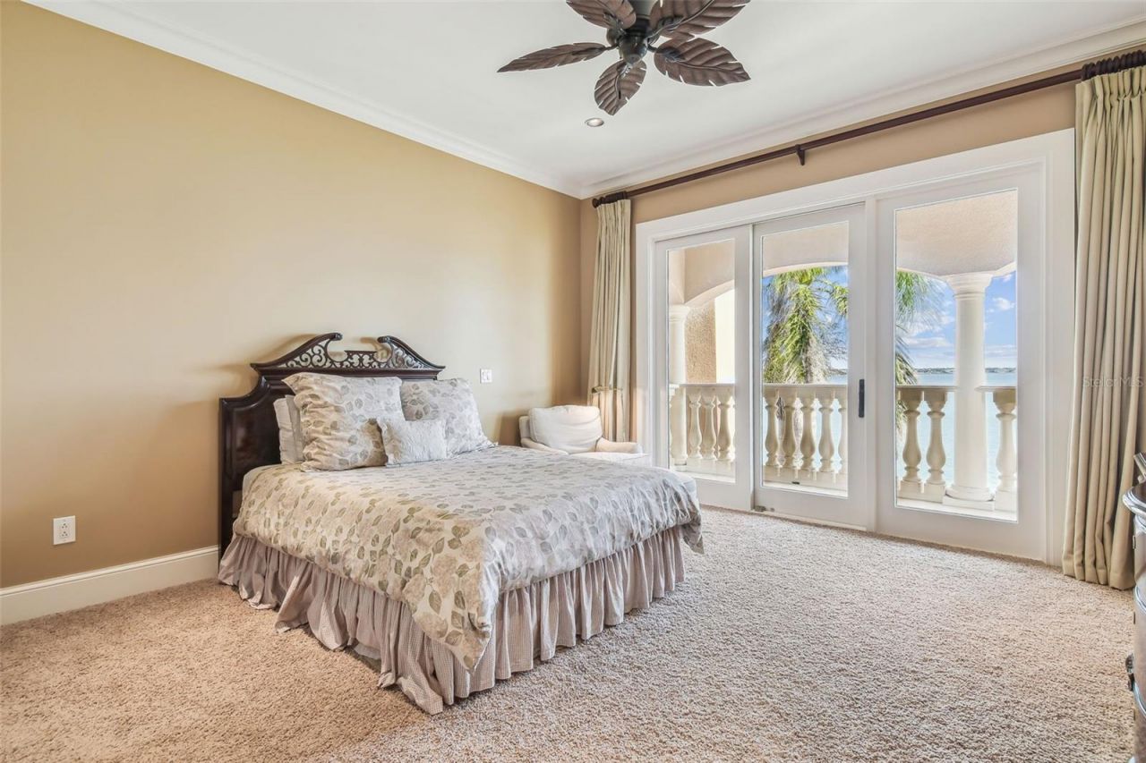 5810 Mariner Street, Tampa, FL 33609 Photo