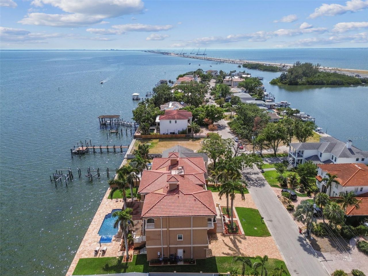 5810 Mariner Street, Tampa, FL 33609 Photo