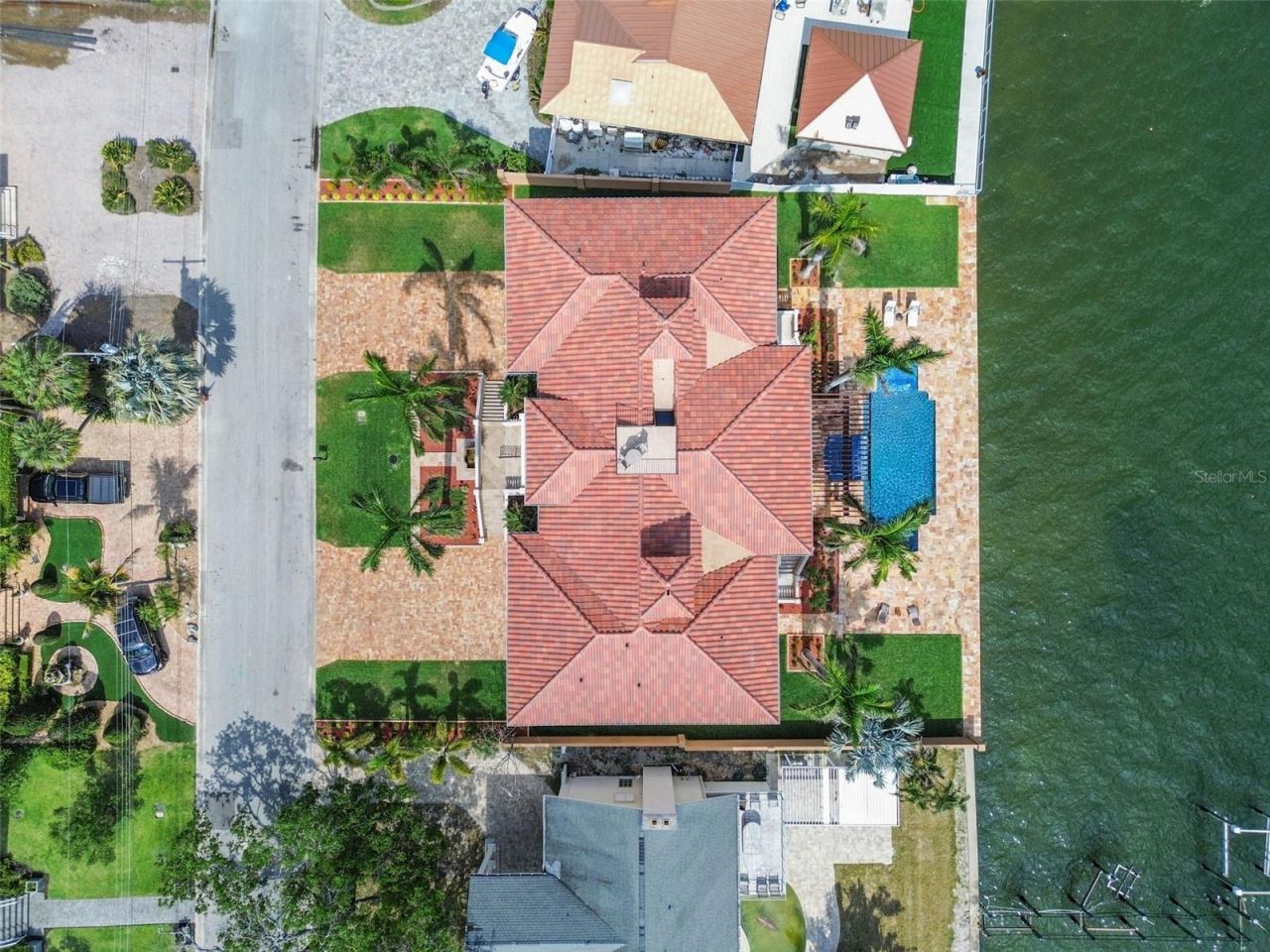 5810 Mariner Street, Tampa, FL 33609 Photo