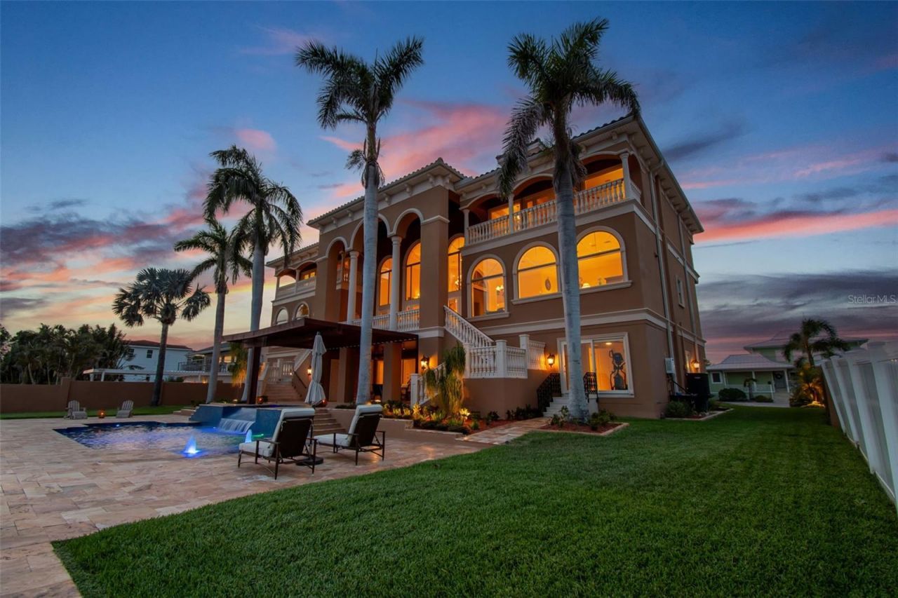 5810 Mariner Street, Tampa, FL 33609 Photo