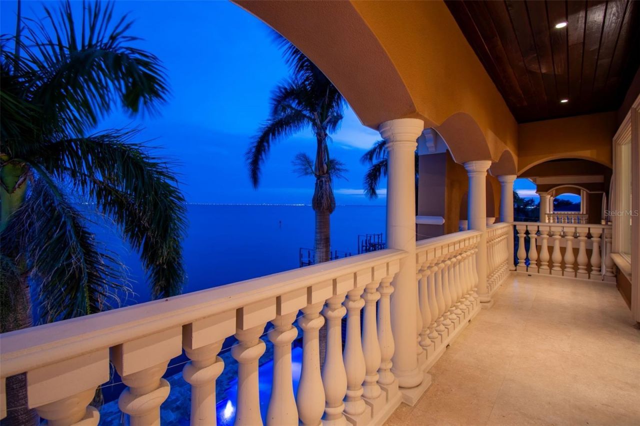 5810 Mariner Street, Tampa, FL 33609 Photo