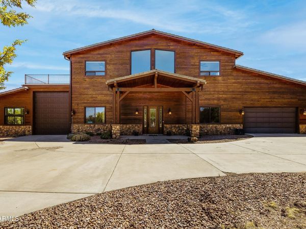 2335 Voyager Circle, Overgaard, AZ 85933