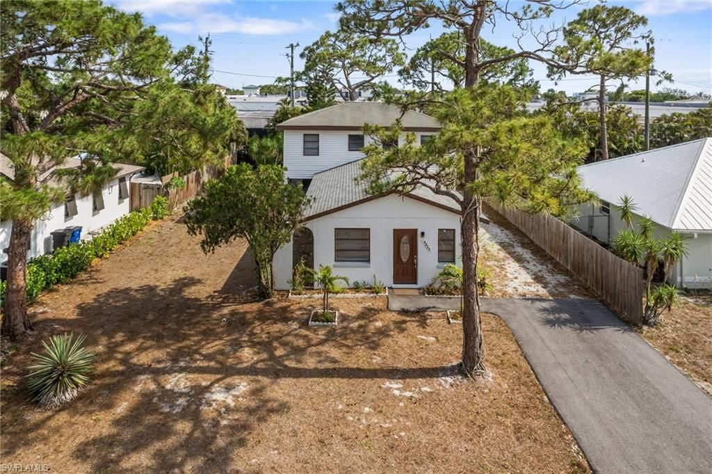 9025 Somerset Ln, Bonita Springs, FL 34135 Photo