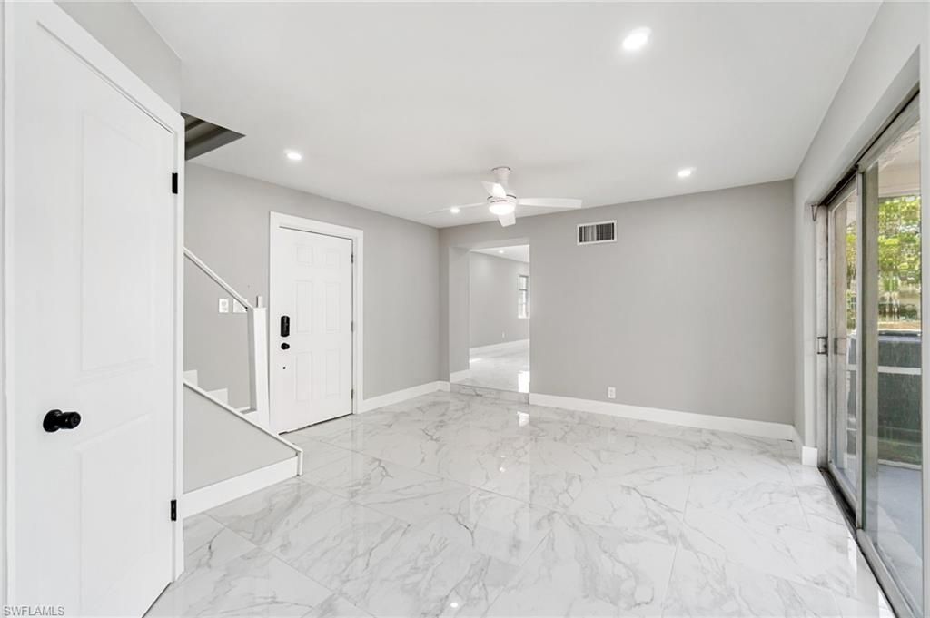 9025 Somerset Ln, Bonita Springs, FL 34135 Photo