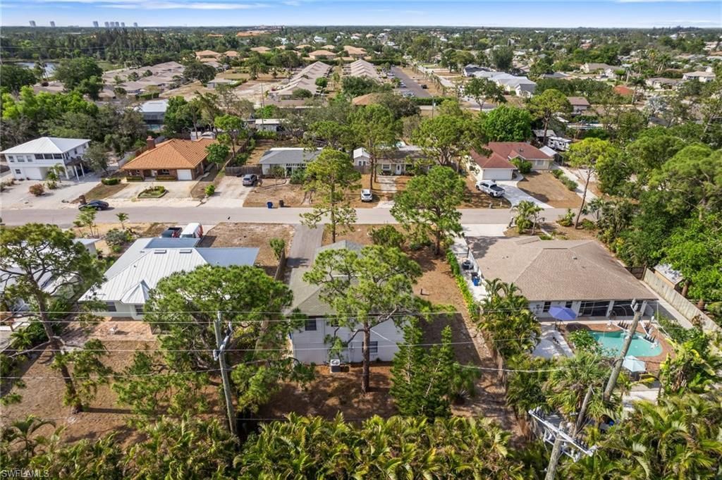 9025 Somerset Ln, Bonita Springs, FL 34135 Photo