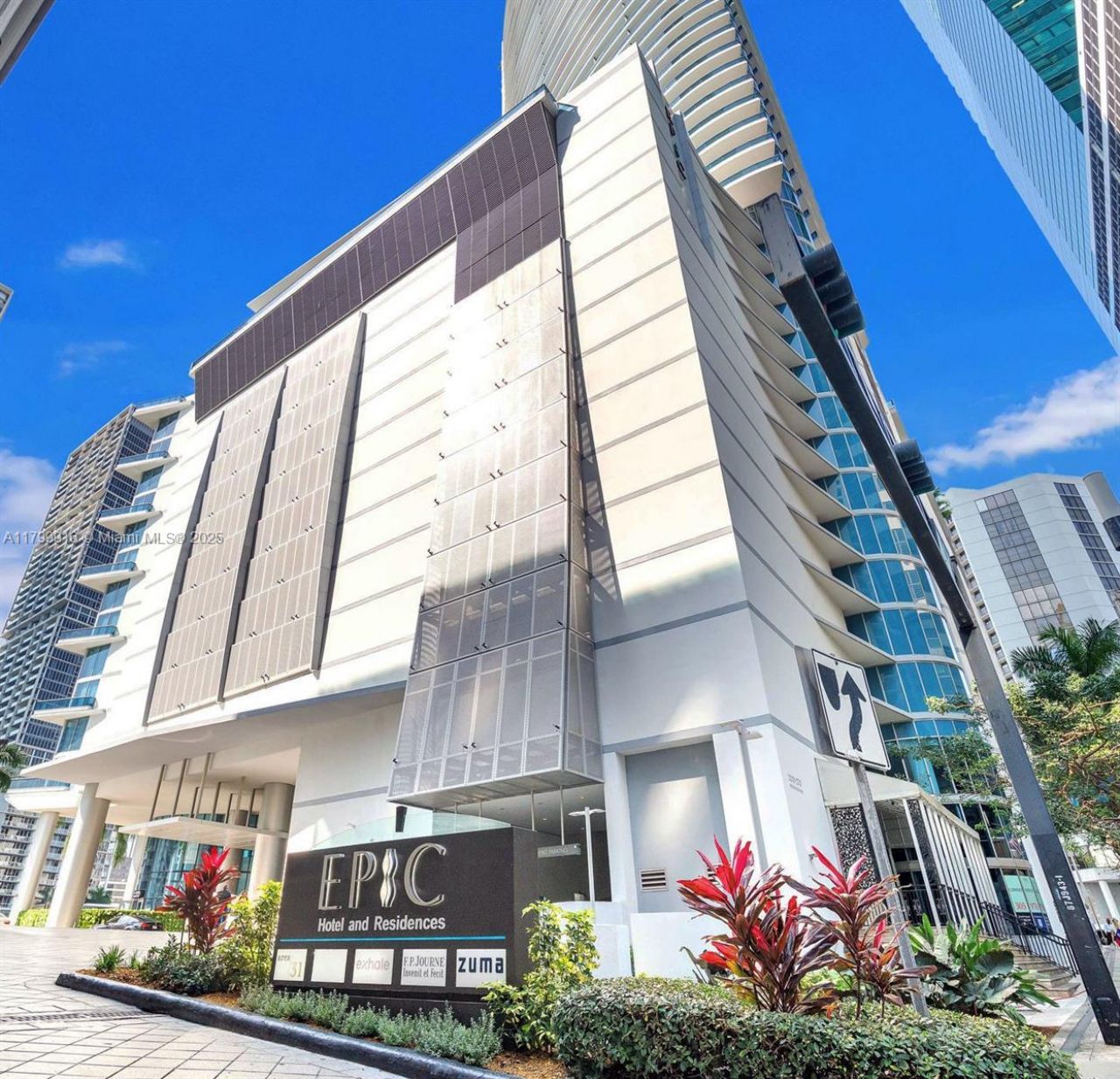 200 Biscayne Boulevard Way, Unit 4012, Miami, FL 33131 Photo