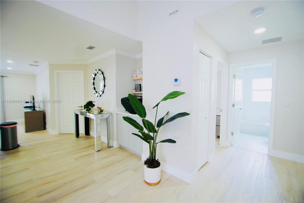 244 NW 6th Ave, Unit 244, Delray Beach, FL 33444 Photo