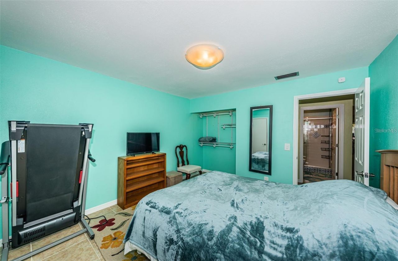 2117 Lakewood Club Drive S, Unit 7K, Saint Petersburg, FL 33712 Photo