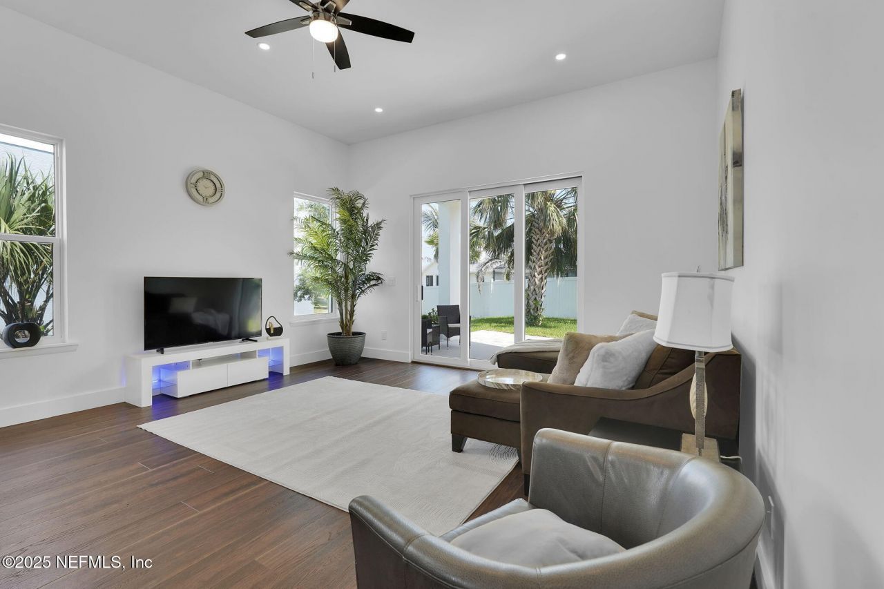 156 Capri Drive, Ormond Beach, FL 32176 Photo