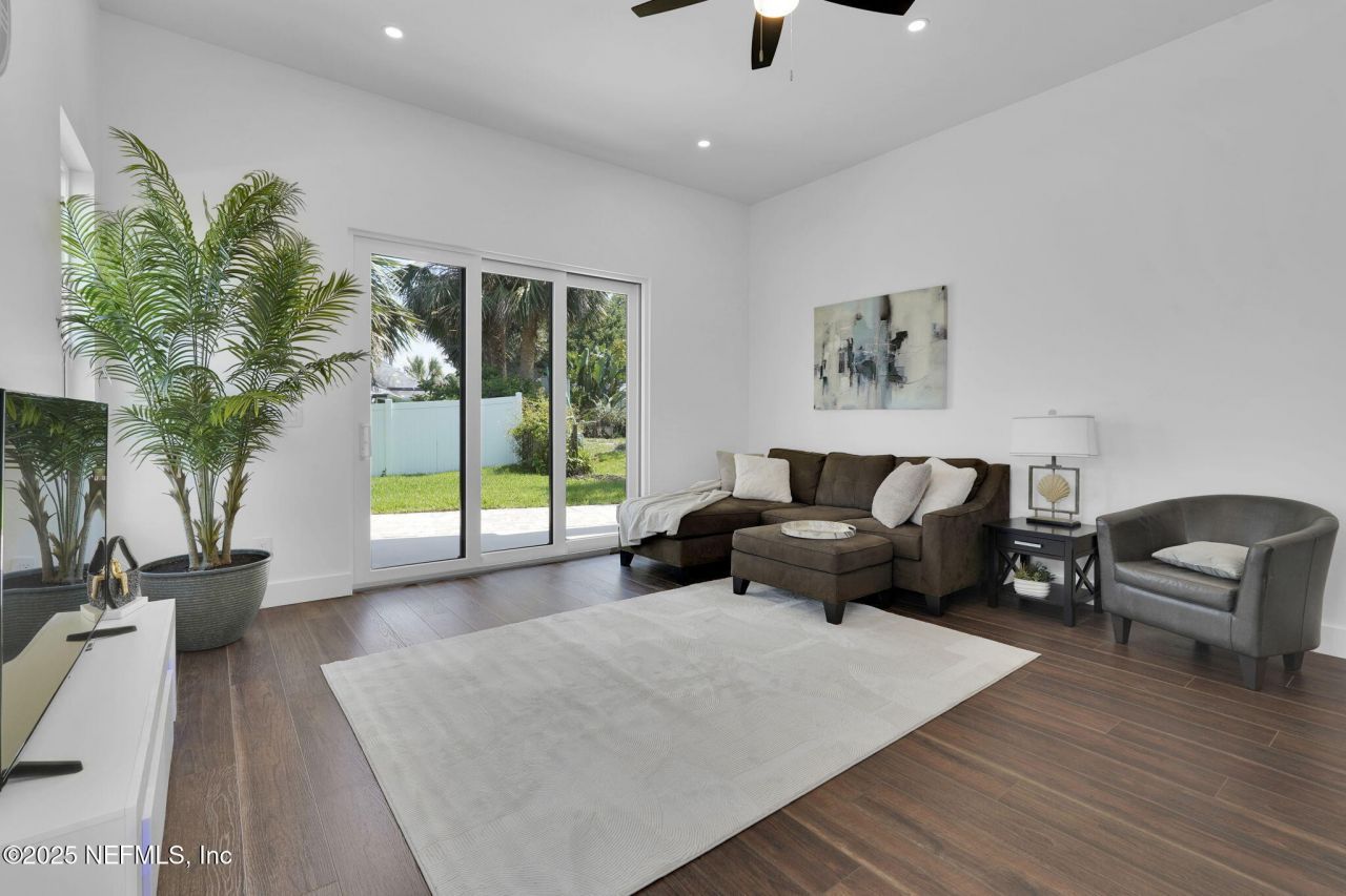 156 Capri Drive, Ormond Beach, FL 32176 Photo