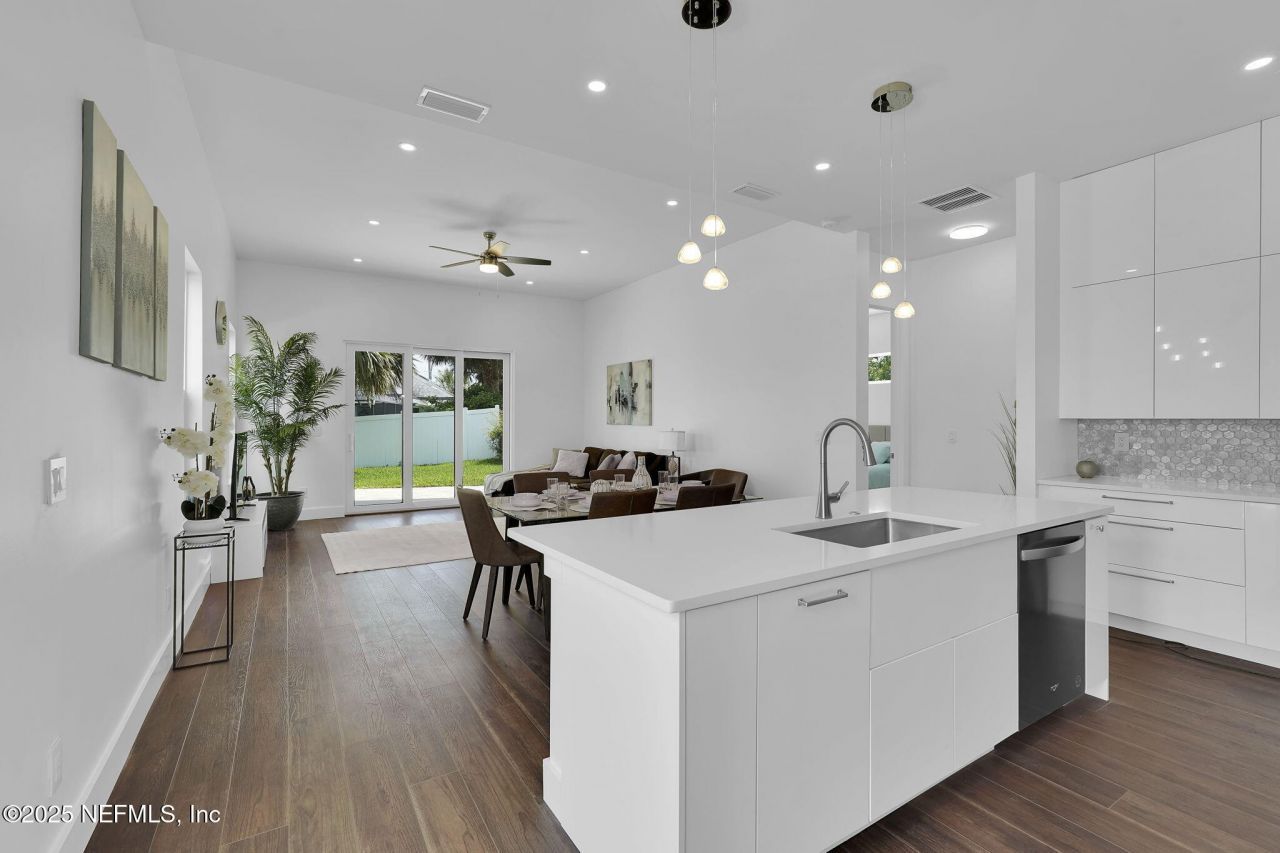 156 Capri Drive, Ormond Beach, FL 32176 Photo