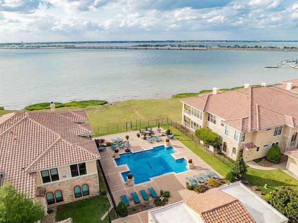 2131 Portofino Drive, Rockwall, TX 75032