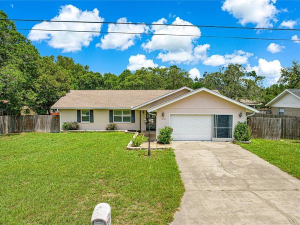 10739 SE 44TH TERRACE, BELLEVIEW, FL 34420